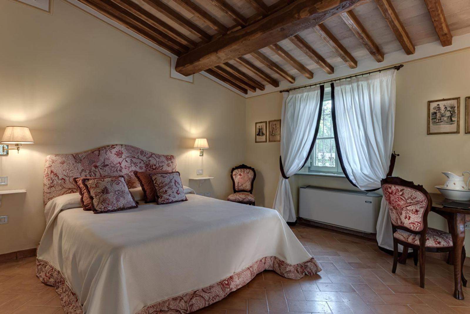 Villa Il Castagno Wine & Resort Siena Luaran gambar