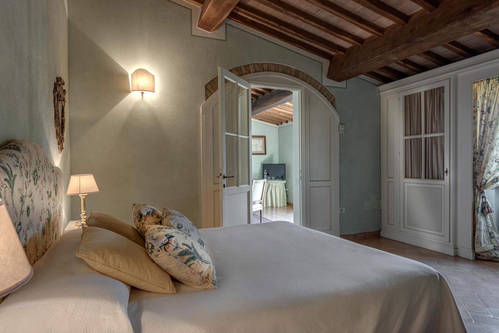 Villa Il Castagno Wine & Resort Siena Luaran gambar