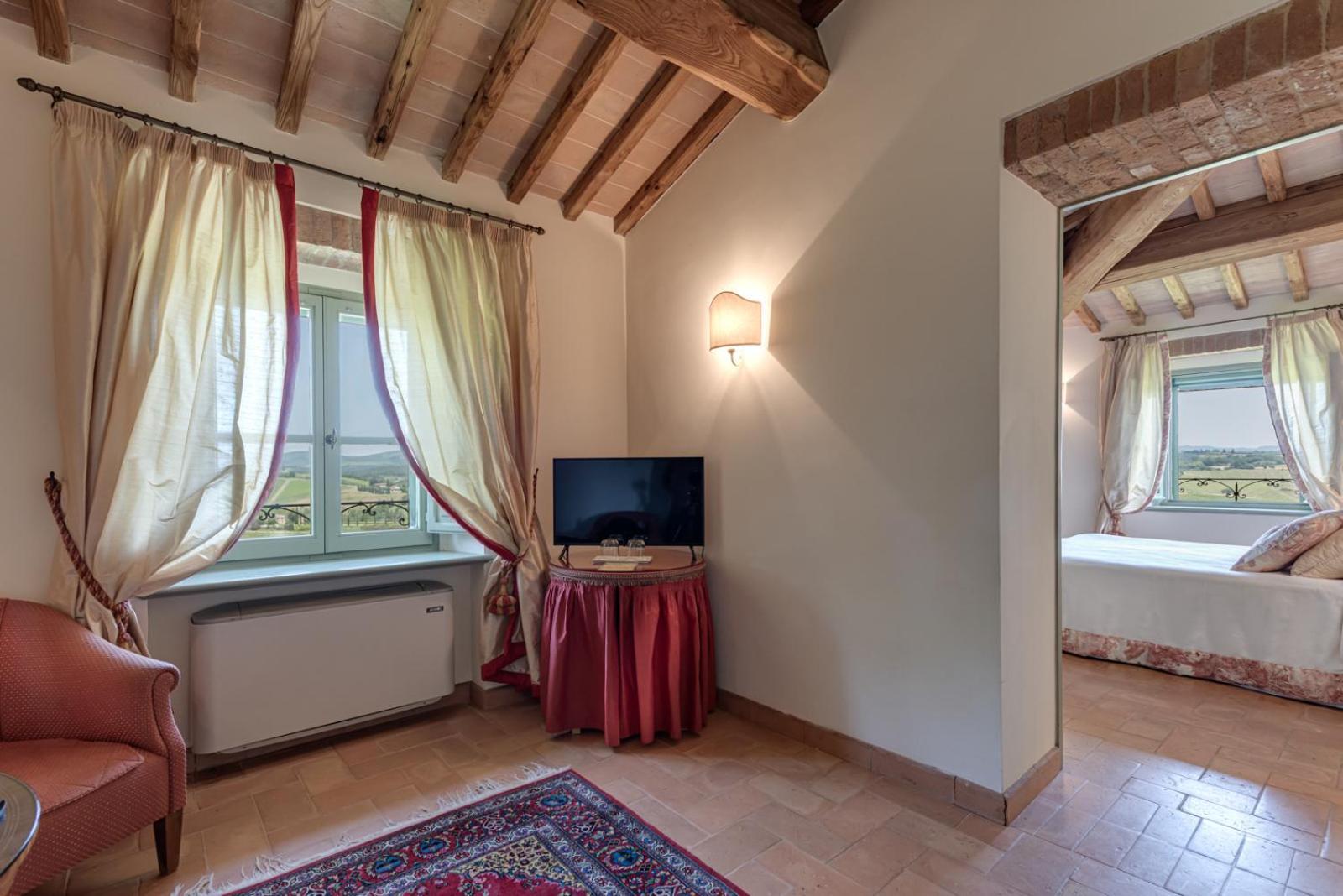Villa Il Castagno Wine & Resort Siena Luaran gambar
