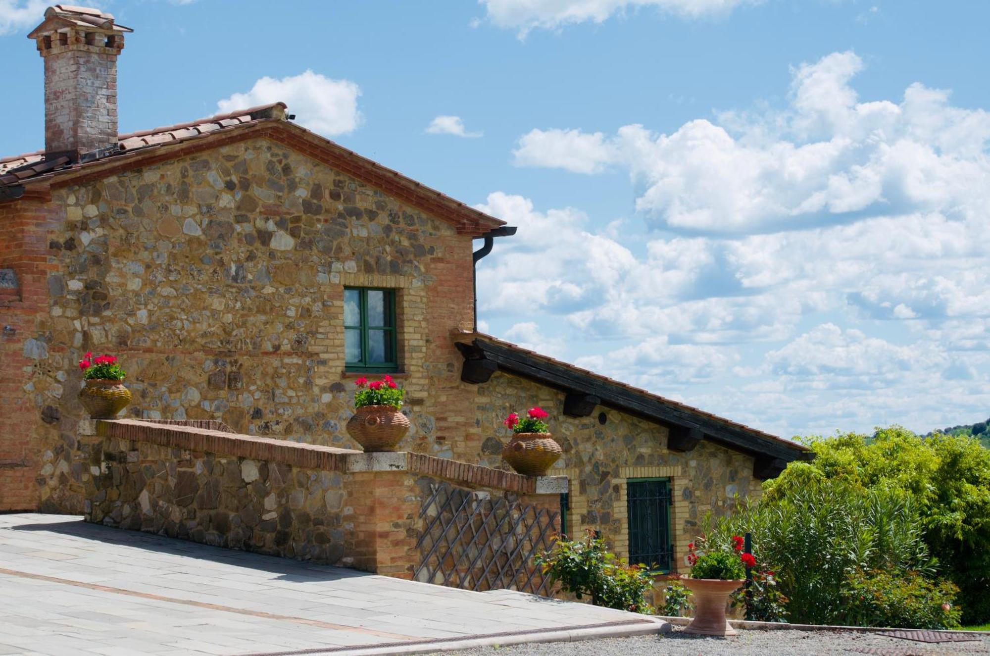 Villa Il Castagno Wine & Resort Siena Luaran gambar
